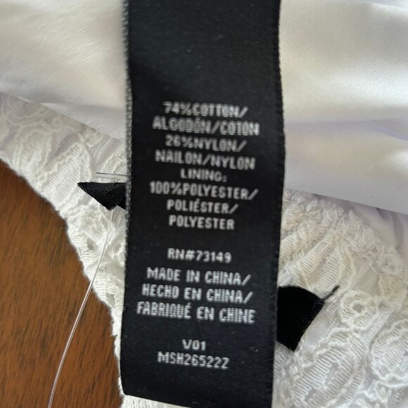 White Lace Shorts, Sz S - Picture 6 of 6